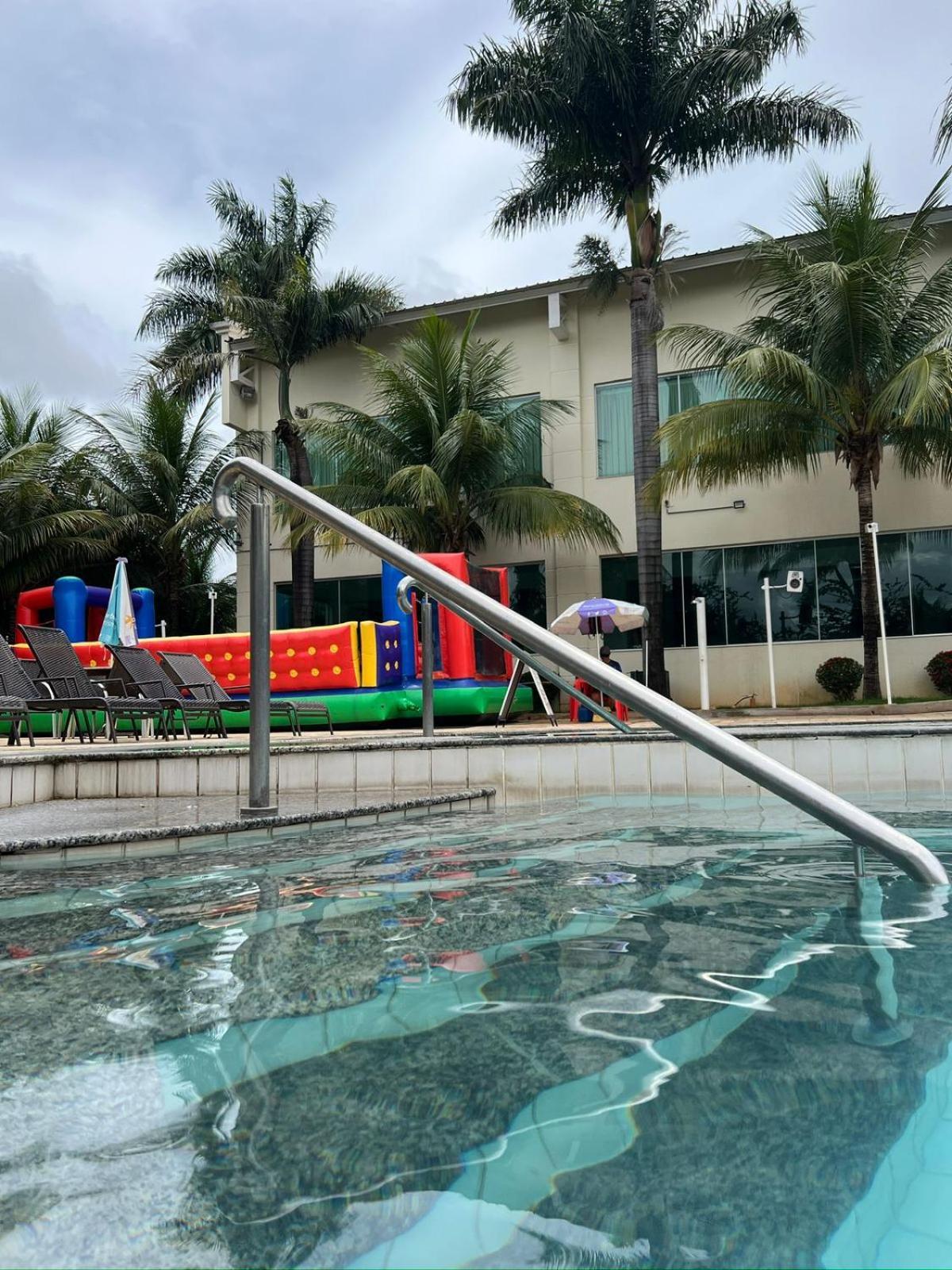 Apto Completo Com Parque Aquatico 24 Horas Lacqua Diroma Caldas Novas Exterior foto